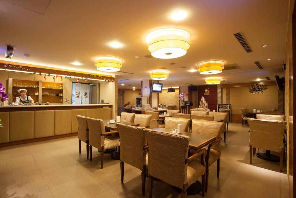 Rich Garden Hotel Тайбей Екстер'єр фото