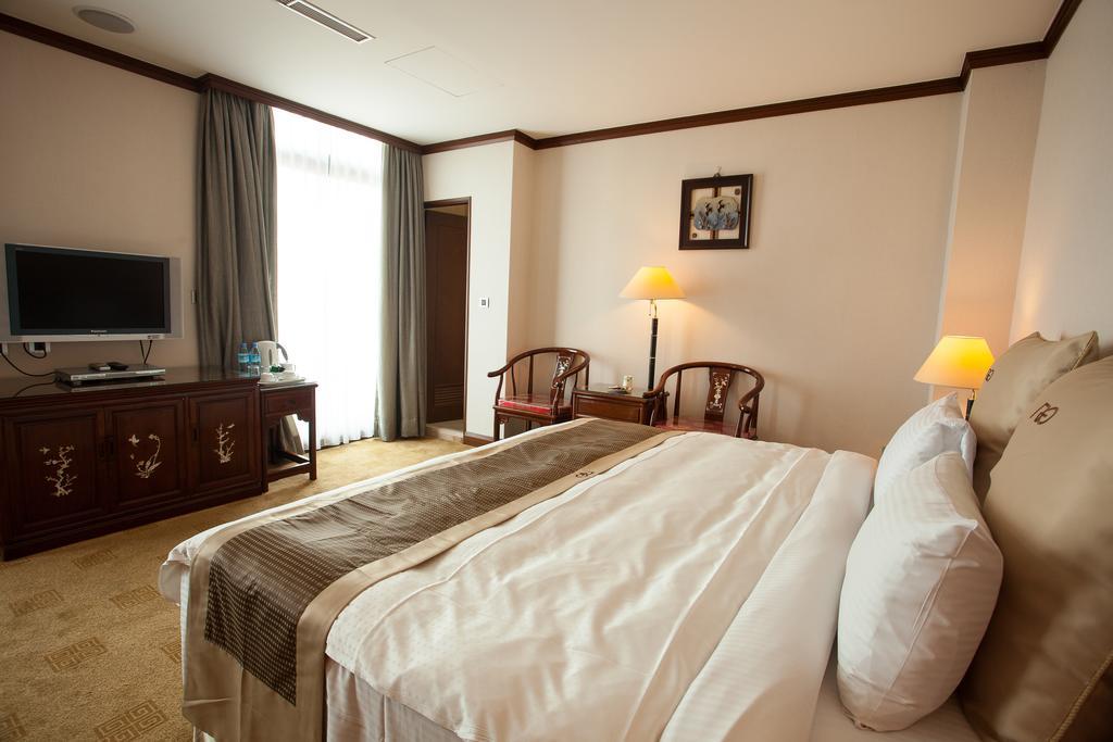 Rich Garden Hotel Тайбей Екстер'єр фото